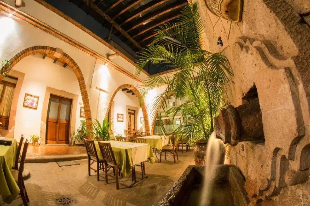 Hotel Meson De Los Remedios Morelia Exterior photo