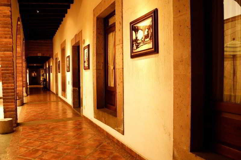 Hotel Meson De Los Remedios Morelia Exterior photo